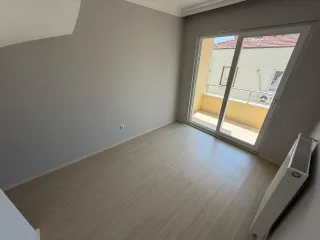 AKÇAYDA DENİZE ÇOK YAKIN ÖZEL MİMARİSİYLE ETKİLEYEN OTOPARKLI DUBLEKS - Görsel 38