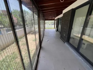 GÜRE İSKELE SAHİLİNDE BİRİNCİ MİGROSUN KÖŞESİNDE MÜSTAKİL TRİPLEX VİLLA - Görsel 22