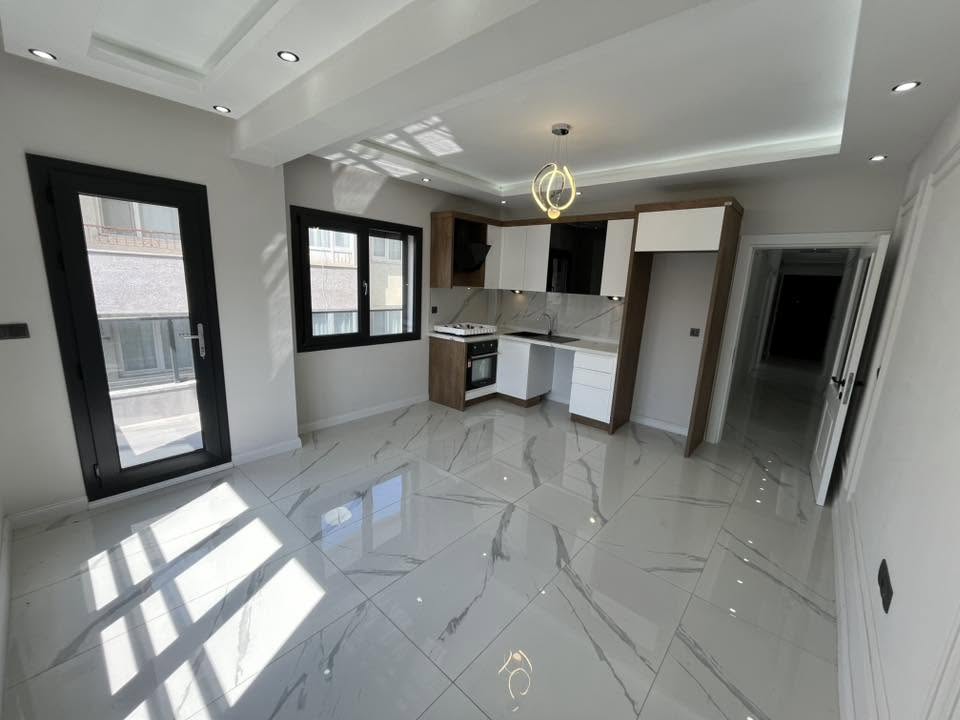 AKÇAYDA 0 BİNA DENİZE ÇOK YAKIN 2+1 CADDE ÜZERİ DAİRE - Görsel 5