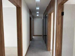 ALTINKUMDA DENİZE ÇOK YAKIN 3+1 CADDE ÜSTÜ 0 DAİRE - Görsel 4