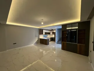GÜRE KAVURMACILAR YOLUNDA DAĞ VE DENİZ MANZARALI 3+1 LÜX TRİPLEX VİLLA - Görsel 6