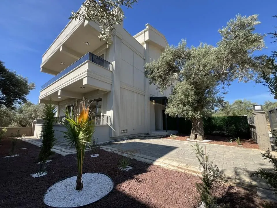 GÜREDE HEM DAĞ HEM DENİZ MANZARALI 3+1 TRİPLEX SIFIR VİLLA