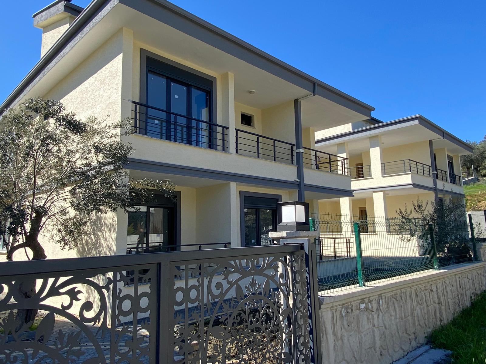 GÜRE RAMADA OTEL BÖLGESİNDE BUTİK PROJEDE GENİŞ KULLANIM ALANLI DAİRE