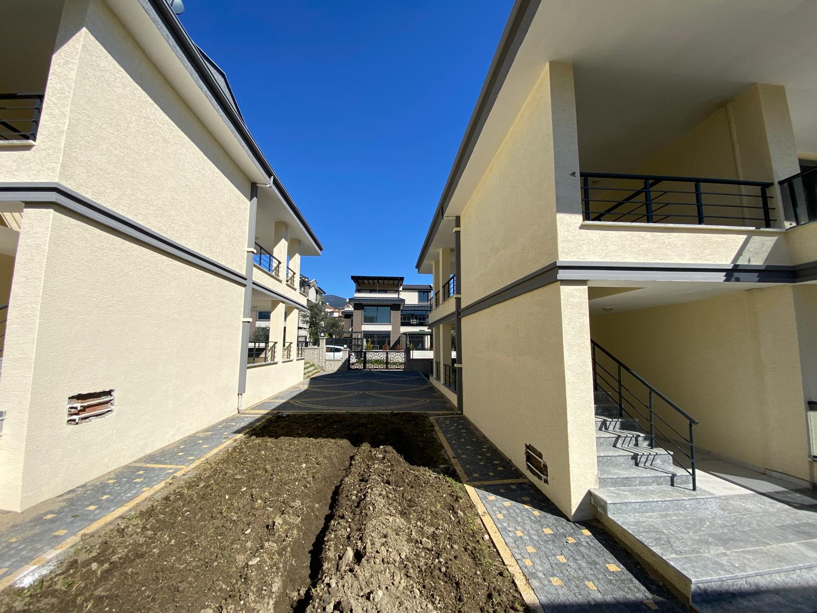 GÜRE RAMADA OTEL BÖLGESİNDE BUTİK PROJEDE GENİŞ KULLANIM ALANLI DAİRE - Görsel 14