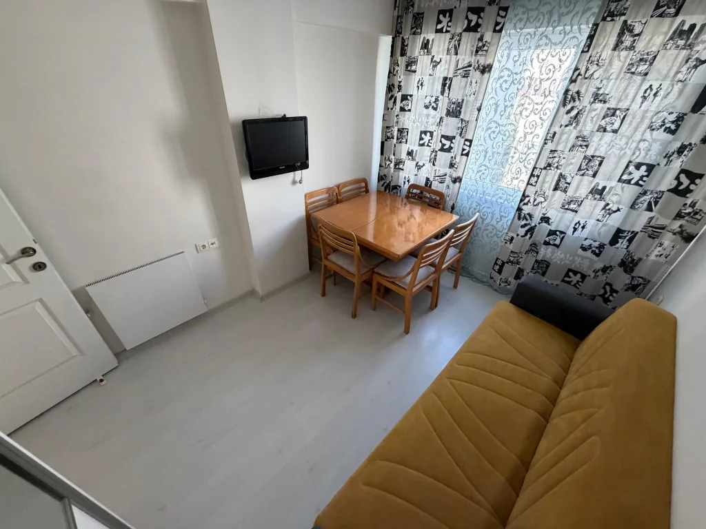 AKÇAYIN MERKEZİNDE EŞYALI MASRAFSIZ 3+1 DAİRE - Görsel 7