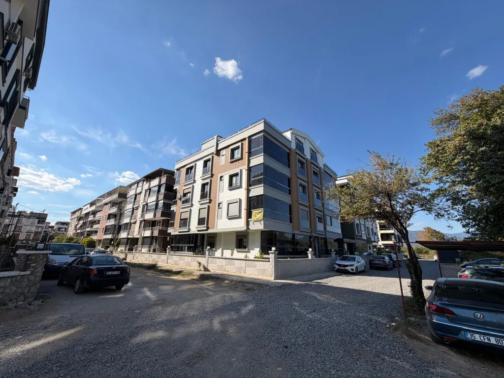 AKÇAY ALTINKUMDA 2+1 EBEVEYN BANYOLU GENİŞ DAİRE - Görsel 2