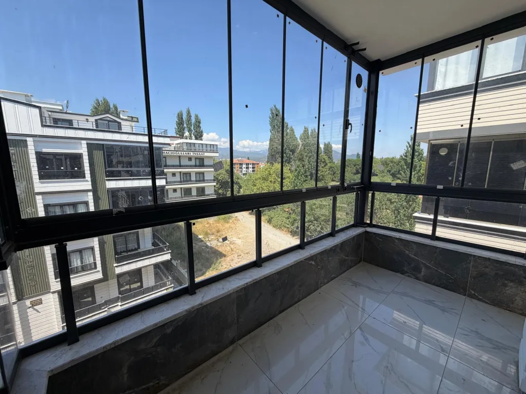 İKİZÇAYDA ÇİFT TERASLI GİYİNME ODALI DEVASA DUBLEKS - Görsel 4