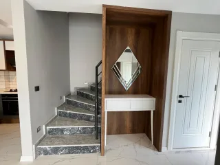 GÜRE KAVURMACILAR YOLUNDA DAĞ VE DENİZ MANZARALI 3+1 LÜX TRİPLEX VİLLA - Görsel 12