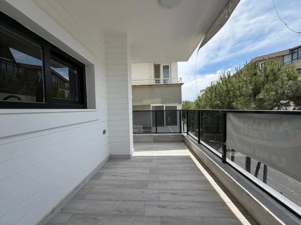 ALTINKUMDA DENİZE ÇOK YAKIN 3+1 CADDE ÜSTÜ 0 DAİRE - Görsel 31