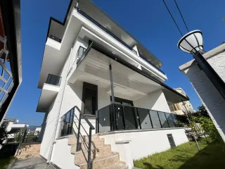 GÜREDE DENİZE SIFIR TADINDA 3+1 TRİPLEX HER ODASINDA EBEVEYN BANYOSU OLAN VİLLA - Görsel 11