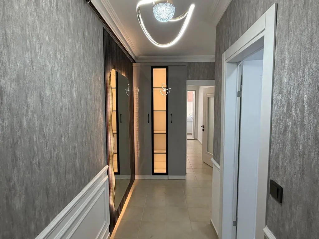 ALTINKUMDA CADDE ÜZERİNDE GÖZ DOLDURAN 2+1 DAİRE - Görsel 13