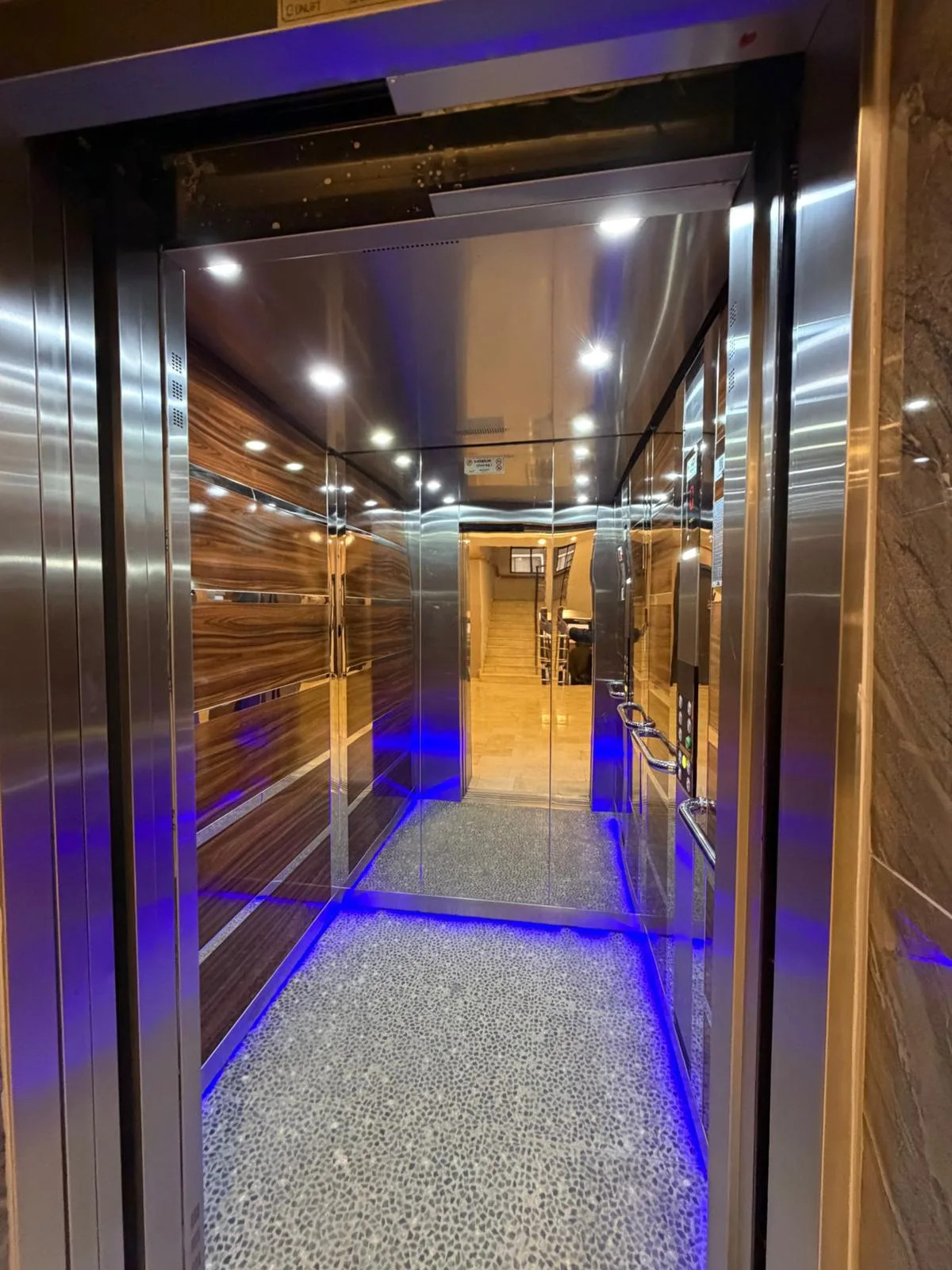 EDREMİT CENNETAYAĞI MAHALLESİNDE PRESTİJ 3 KONUTLARINDA 3+1 AYRI MUTFAK KAPALI GARAJLI LÜX SİTE KONSEPTLİ DAİRE - Görsel 30