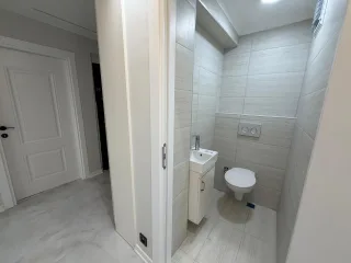 AKÇAYDA MERKEZİ LOKASYON FULL DEKORASYONLU 3+1 ARA KAT DAİRE - Görsel 29