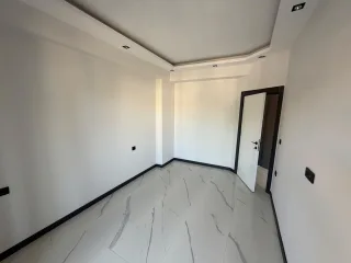 ZEYTİNLİ KÖYÜ GİRİŞİNDE SAĞLIK OCAĞI KARŞISI 1+1 GENİŞ SIFIR DAİRE - Görsel 9