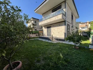 ALTINOLUK MERKEZDE TAM BAĞIMSIZ MÜSTAKİL  FULL EŞYA OPSİYONLU 3+1 AYRI MUTFAK VİLLA - Görsel 40