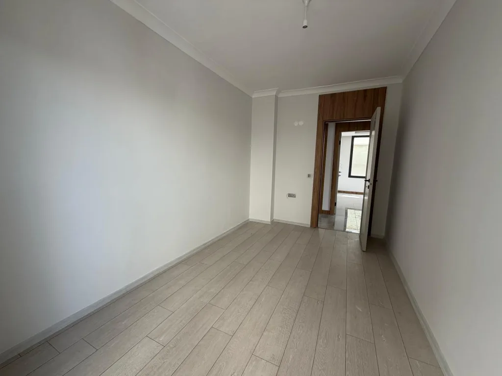 ALTINKUMDA DENİZE ÇOK YAKIN 3+1 CADDE ÜSTÜ 0 DAİRE - Görsel 15