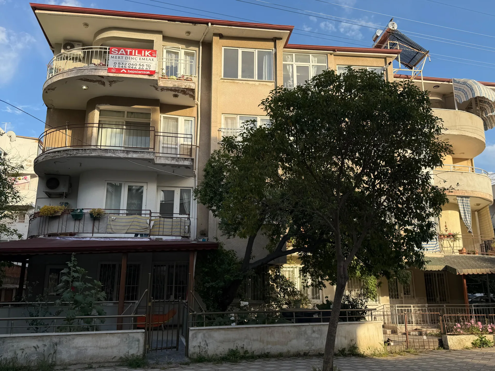 AKÇAYIN MERKEZİNDE EŞYALI MASRAFSIZ 3+1 DAİRE - Görsel 25