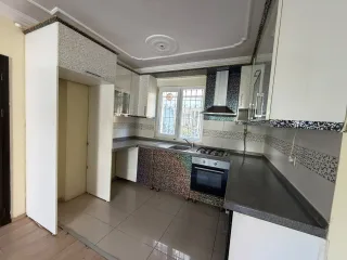 AKÇAYDA DENİZE 30 METRE MESAFEDE GENÇ VE KEYİFLİ VİLLA - Görsel 8