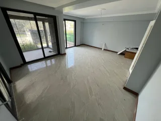 GÜRE İSKELE SAHİLİNDE BİRİNCİ MİGROSUN KÖŞESİNDE MÜSTAKİL TRİPLEX VİLLA - Görsel 12