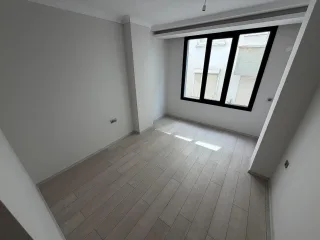 ALTINKUMDA DENİZE ÇOK YAKIN 3+1 CADDE ÜSTÜ 0 DAİRE - Görsel 17
