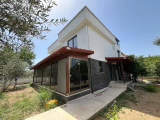 GÜRE İSKELE SAHİLİNDE BİRİNCİ MİGROSUN KÖŞESİNDE MÜSTAKİL TRİPLEX VİLLA - Görsel 25
