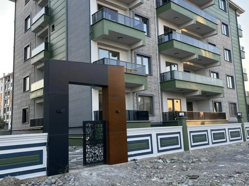 KADIKÖYDE KONSEPT PROJEDE KAPALI OTOPARKLI 2+1 LÜKS DAİRE - Görsel 3