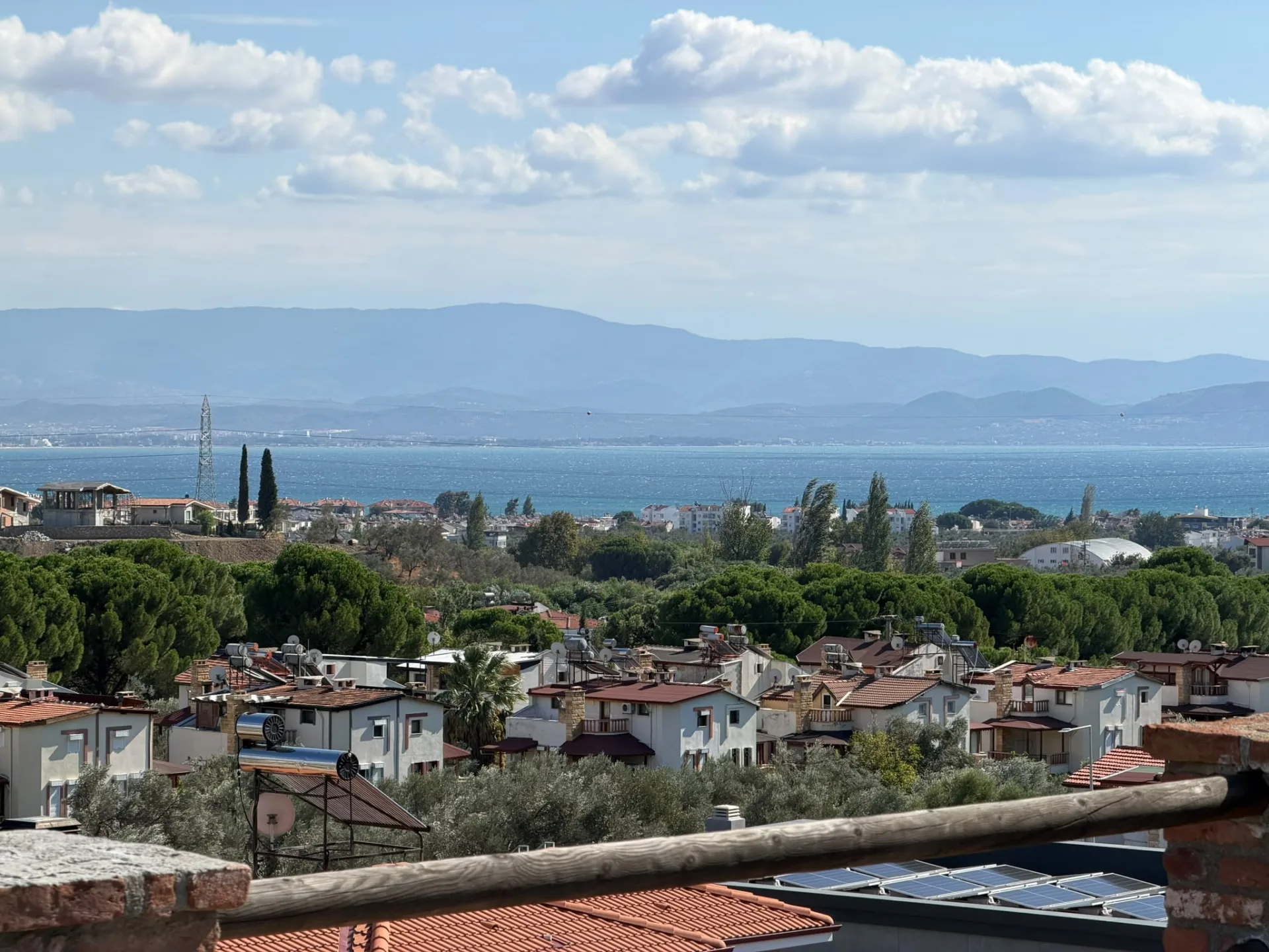 GÜREDE FULL DENİZ MANZARALI GERÇEK TAŞ VE LÜXÜN BİR ARADA OLDUĞU ÖZEL VİLLA - Görsel 2