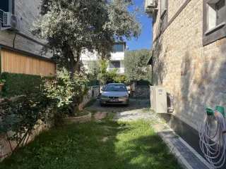 ALTINOLUK MERKEZDE TAM BAĞIMSIZ MÜSTAKİL  FULL EŞYA OPSİYONLU 3+1 AYRI MUTFAK VİLLA - Görsel 32