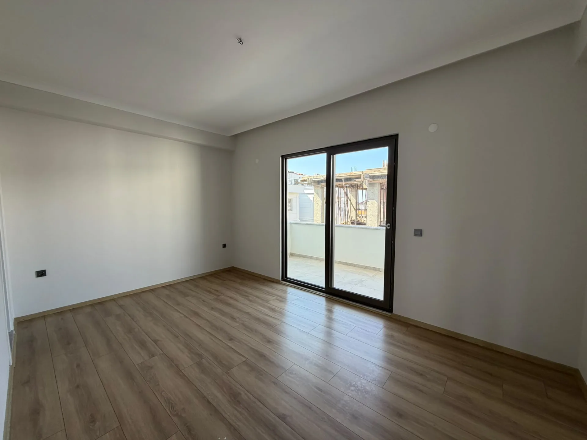 KAZDAĞLARI ZEYTİNLİDE 2+1 AYRI MUTFAK ULTRA LÜX DOĞA MANZARLI DAİRE - Görsel 24