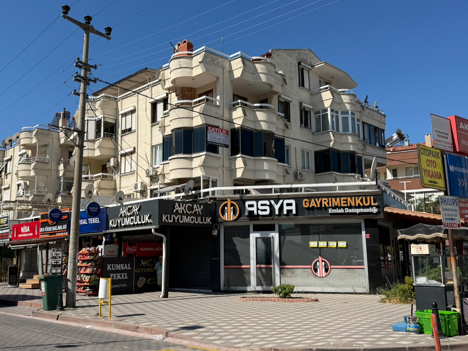 AKÇAY MERKEZDE 2+1 AYRI MUTFAK FULL EŞYA OPSİYONLU GENİŞ BALKONLU İÇİ FULL YAPILI DAİRE - Görsel 1