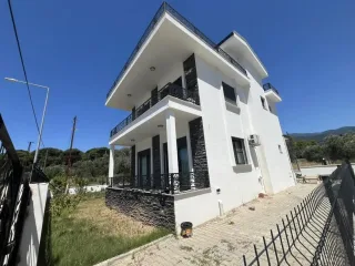 GÜRE RAMADA OTEL BÖLGESİNDE TAM BAĞIMSIZ LÜX MÜSTAKİL 3 ODA 1 SALON UYGUN FİYATLI VİLLA - Görsel 2