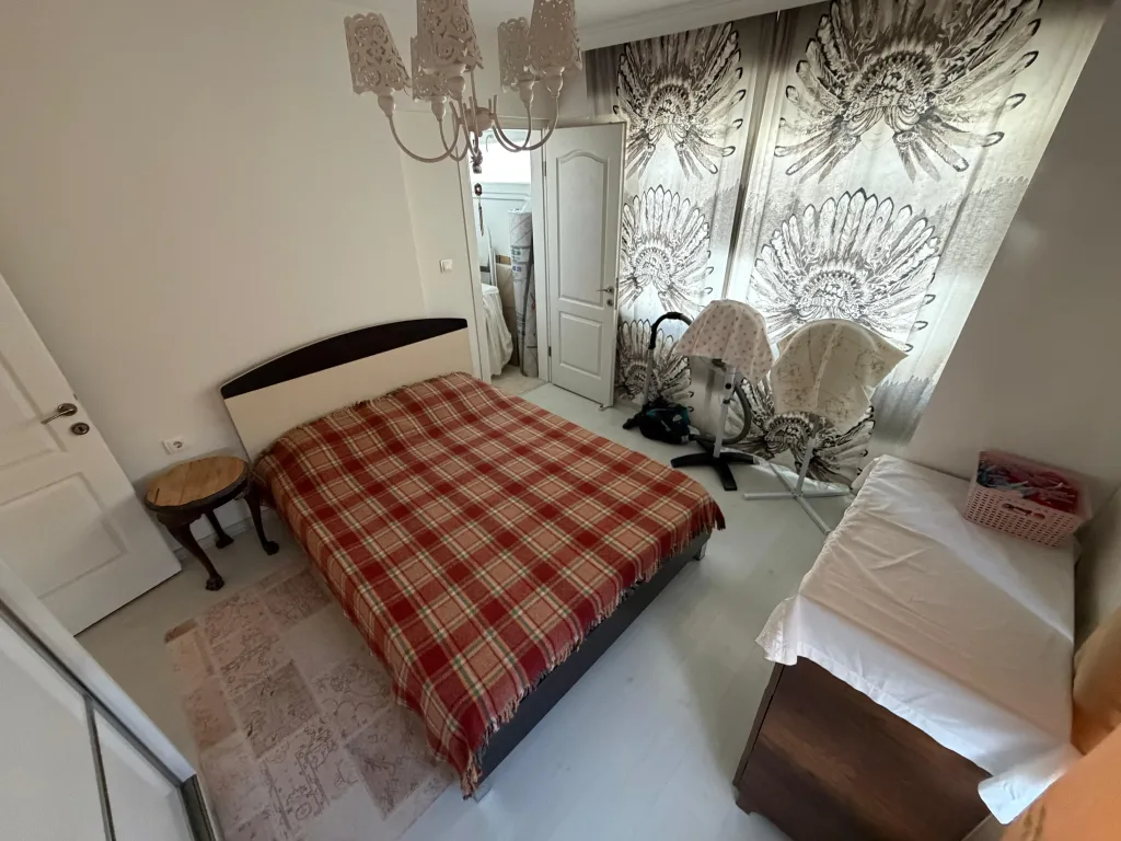 AKÇAYIN MERKEZİNDE EŞYALI MASRAFSIZ 3+1 DAİRE - Görsel 12