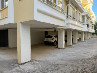 AKÇAYDA DENİZE ÇOK YAKIN ÖZEL MİMARİSİYLE ETKİLEYEN OTOPARKLI DUBLEKS - Görsel 5