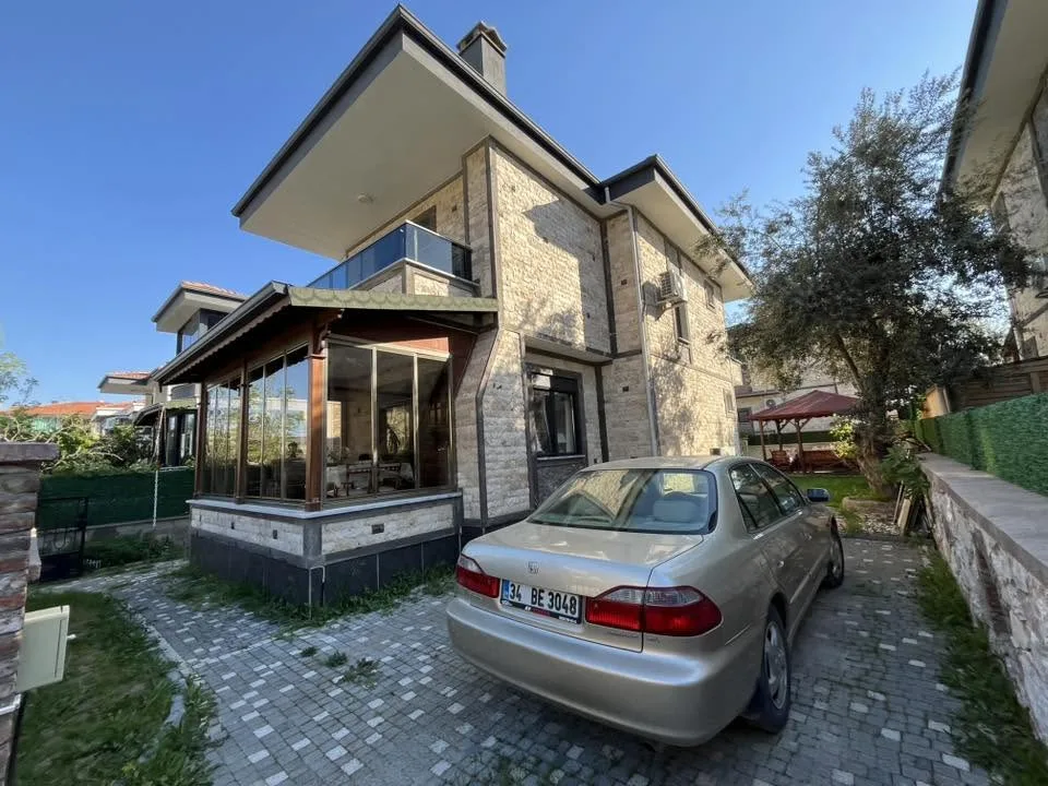 ALTINOLUK MERKEZDE TAM BAĞIMSIZ MÜSTAKİL  FULL EŞYA OPSİYONLU 3+1 AYRI MUTFAK VİLLA - Görsel 36