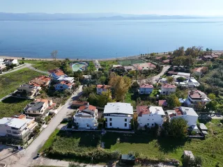 GÜREDE DENİZE SIFIR TADINDA 3+1 TRİPLEX HER ODASINDA EBEVEYN BANYOSU OLAN VİLLA