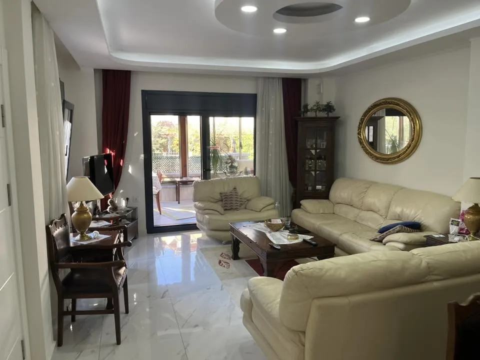 ALTINOLUK MERKEZDE TAM BAĞIMSIZ MÜSTAKİL  FULL EŞYA OPSİYONLU 3+1 AYRI MUTFAK VİLLA - Görsel 29