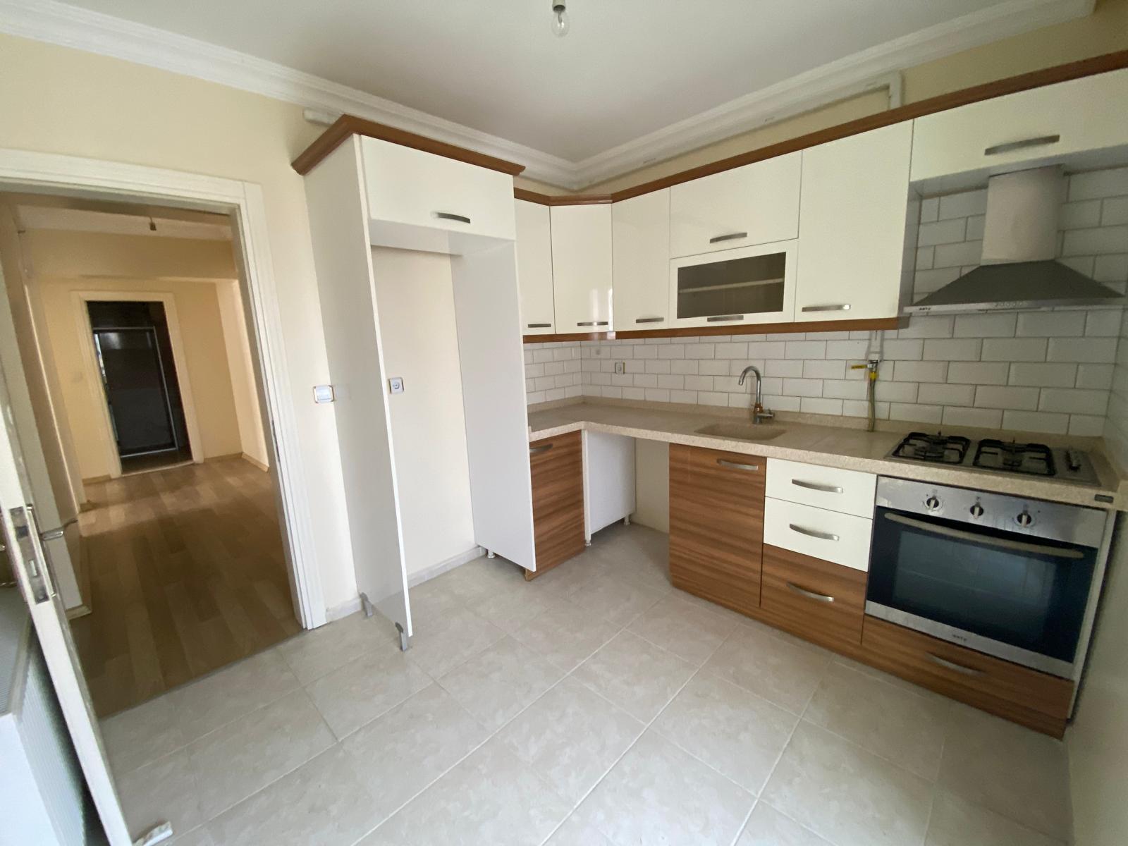 AKÇAY ALTINKUMDA HEM GENÇ HEM EKONOMİK FULL DONANIMLI DAİRE - Görsel 5