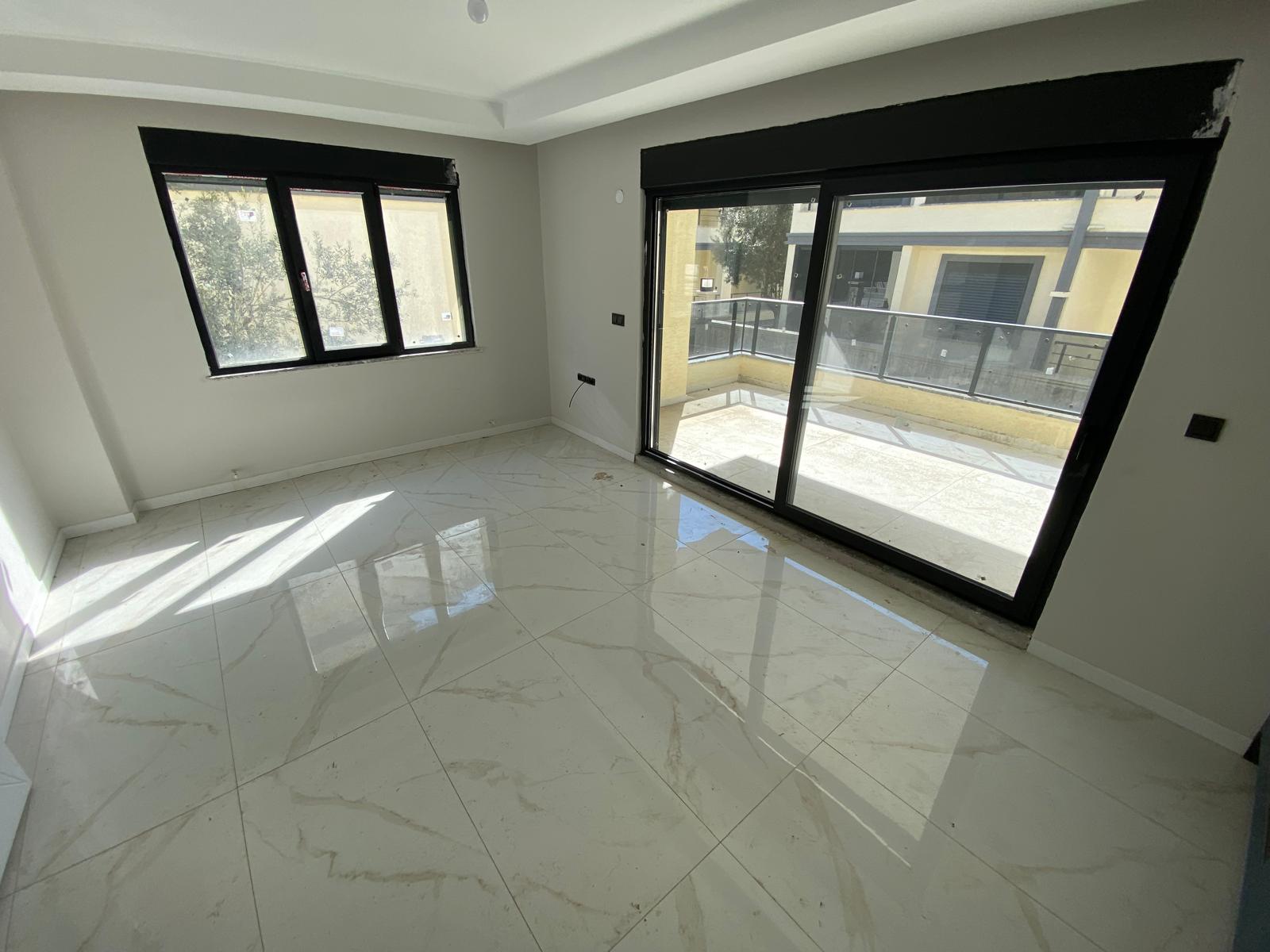 GÜRE RAMADA OTEL BÖLGESİNDE BUTİK PROJEDE GENİŞ KULLANIM ALANLI DAİRE - Görsel 2