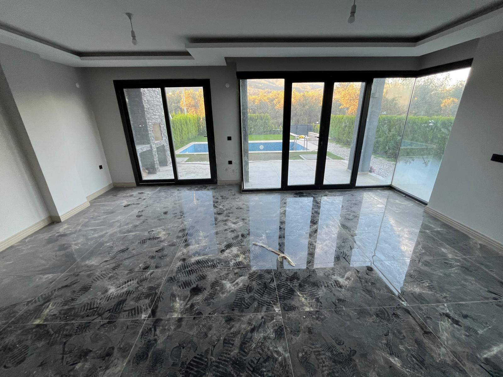 GÜREDE OTELLER BÖLGESİNDE ULTRA LÜX HAVUZLU 4+1 TRİPLEX HAVUZLU VİLLA - Görsel 3