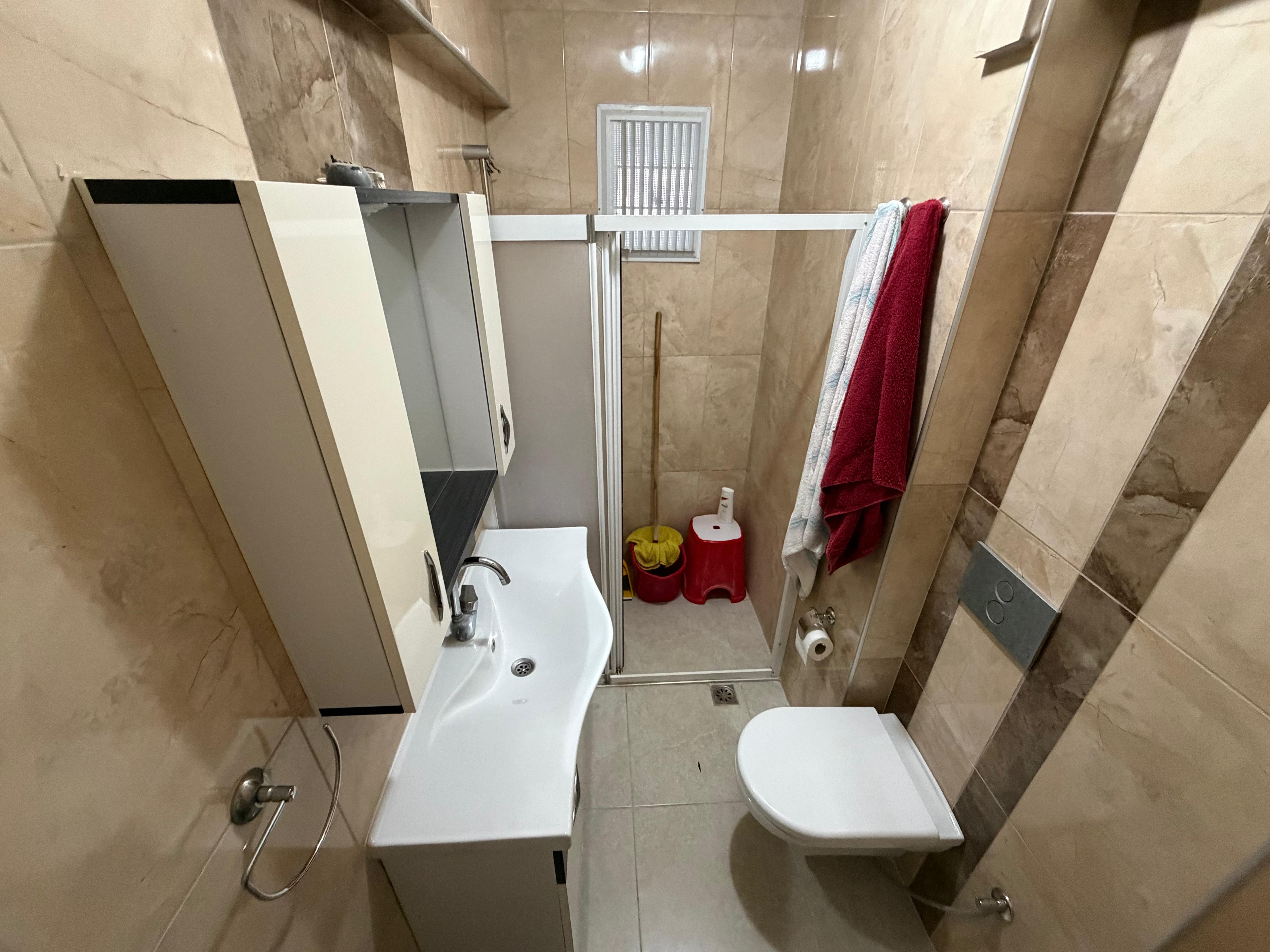 AKÇAYIN MERKEZİNDE EŞYALI MASRAFSIZ 3+1 DAİRE - Görsel 11