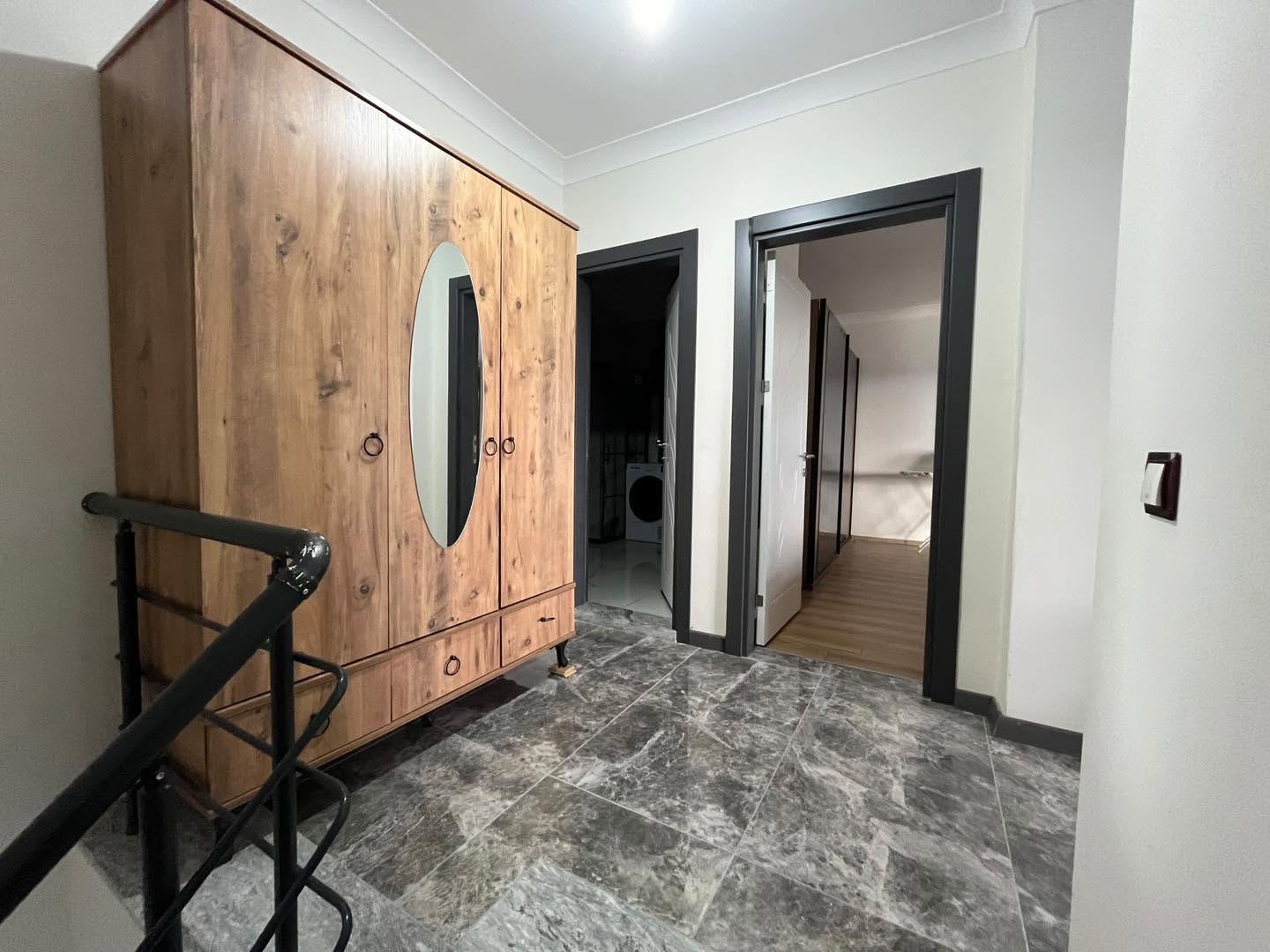 GÜRE AKÇAY YOLU ÜZERİNDE ÖNÜ KAPANMAZ  3 ODA 1 SALON 2 AYRI MUTFAKLI DUBLEKS DAİRE - Görsel 28