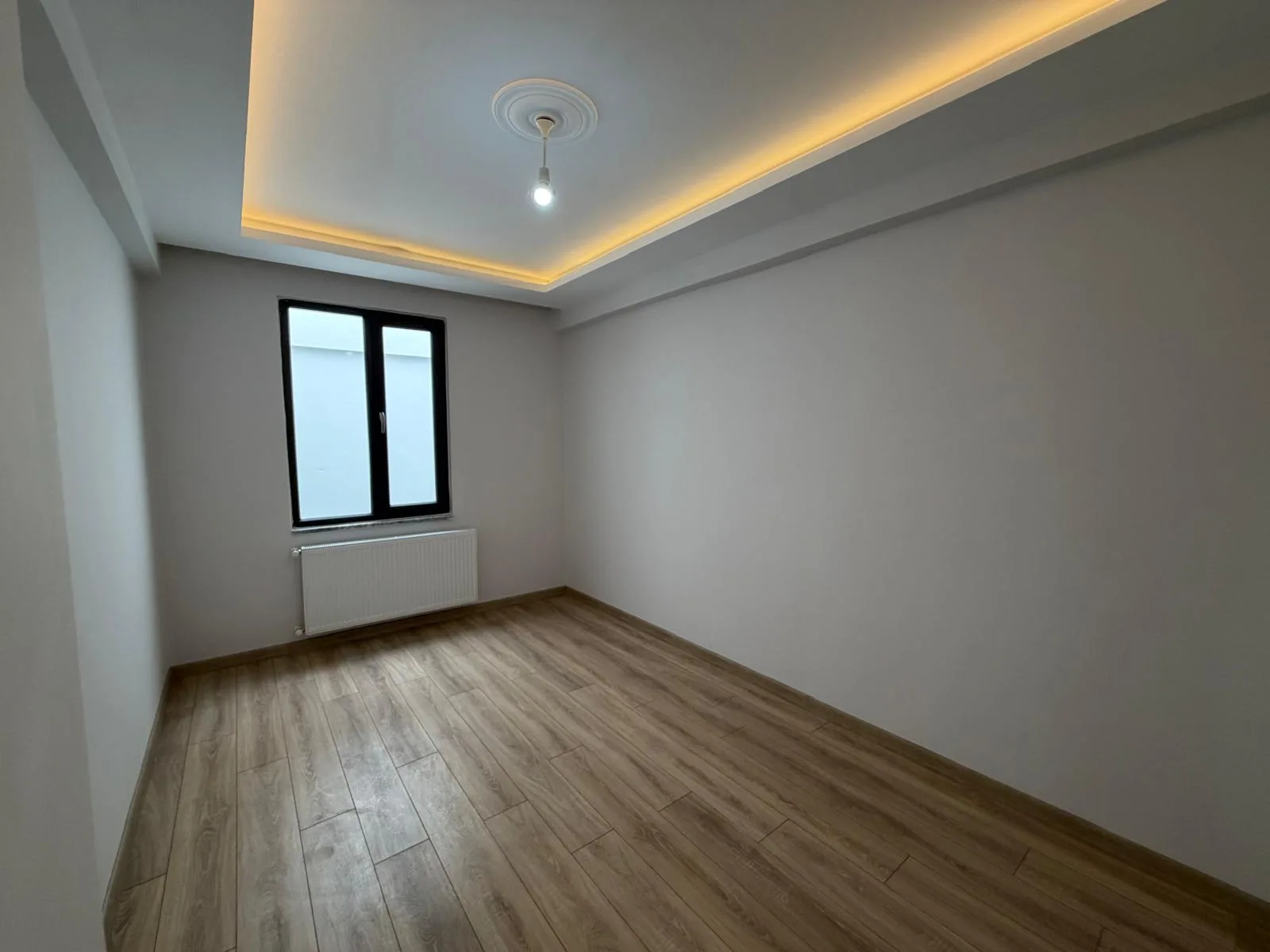 AKÇAY ALTINKUMDA 3 ODA 1 SALON AYRI MUTFAK ULTRA LÜX DAİRE - Görsel 13