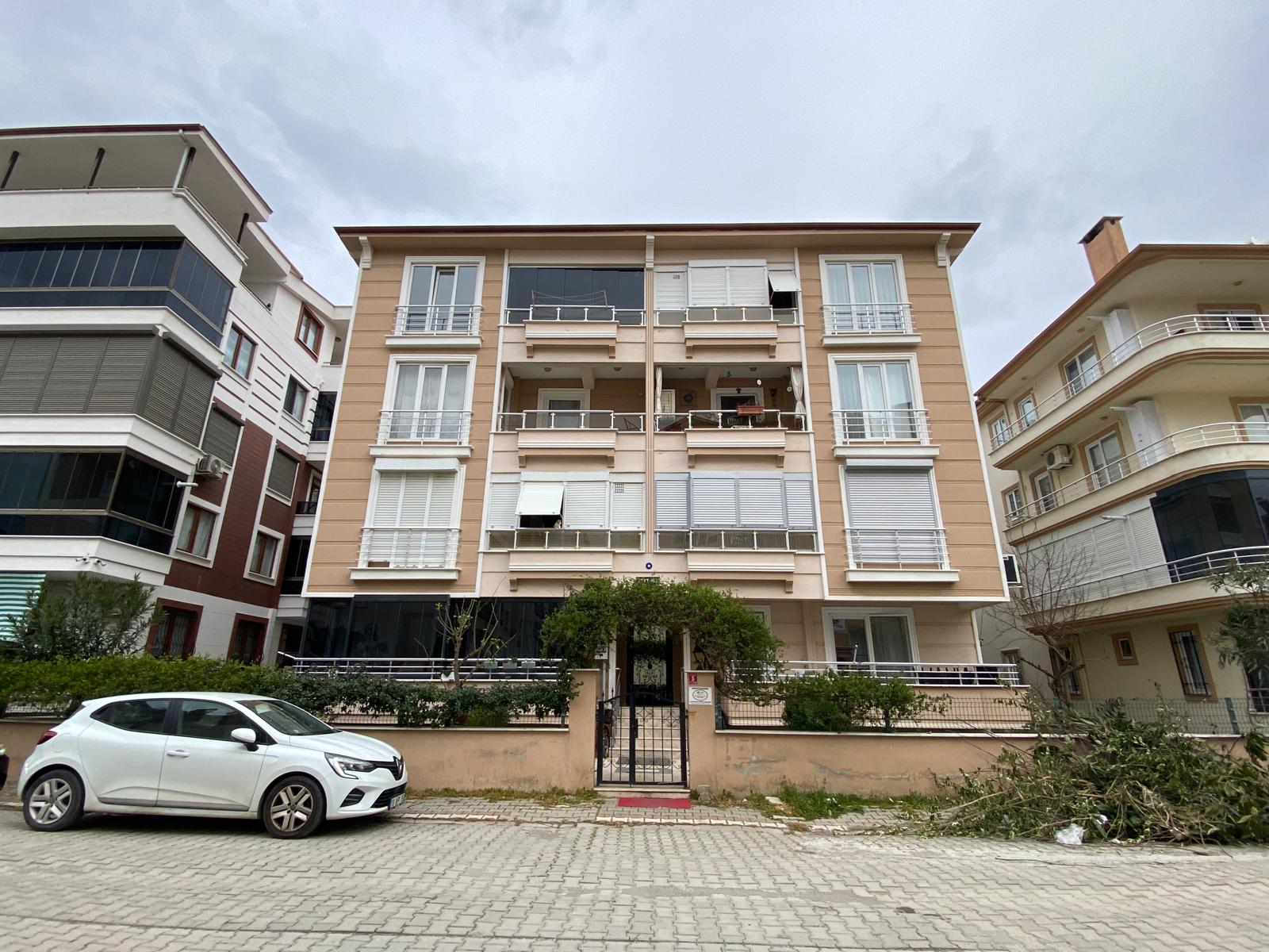 AKÇAY ALTINKUMDA HEM GENÇ HEM EKONOMİK FULL DONANIMLI DAİRE - Görsel 2