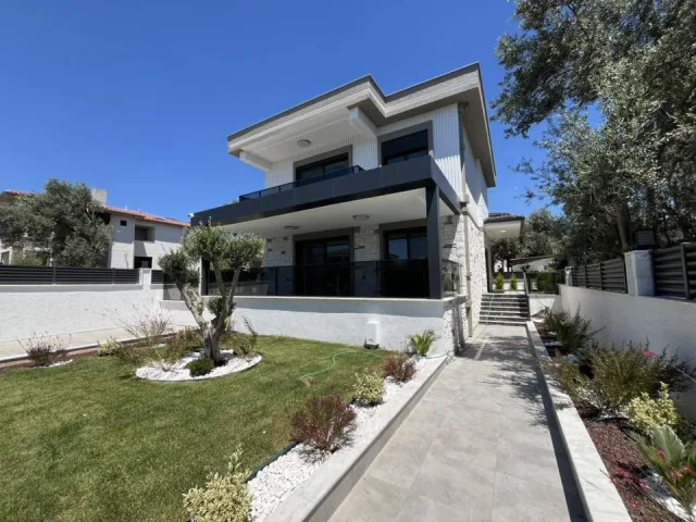 GÜRE OTELLER BÖLGESİNDE TAM BAĞIMSIZ MÜSTAKİL 4 ODA 1 SALON ULTRA LÜX VİLLA