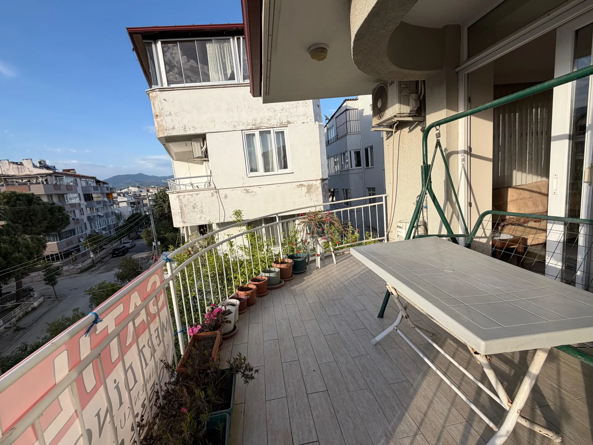 AKÇAYIN MERKEZİNDE EŞYALI MASRAFSIZ 3+1 DAİRE - Görsel 21
