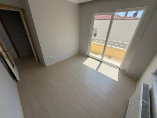 AKÇAYDA DENİZE ÇOK YAKIN ÖZEL MİMARİSİYLE ETKİLEYEN OTOPARKLI DUBLEKS - Görsel 23
