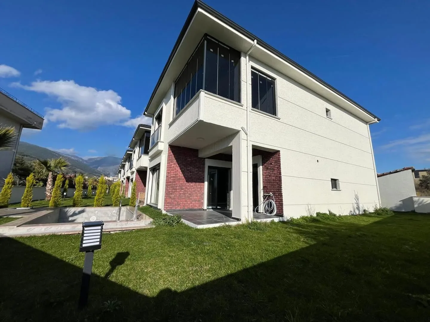 KAZDAĞLARI KIZILKEÇİLİDE HAVUZLU MÜSTAKİL GİYİNME ODALI ÇOK GENİŞ ULTRA LÜX VİLLA - Görsel 23