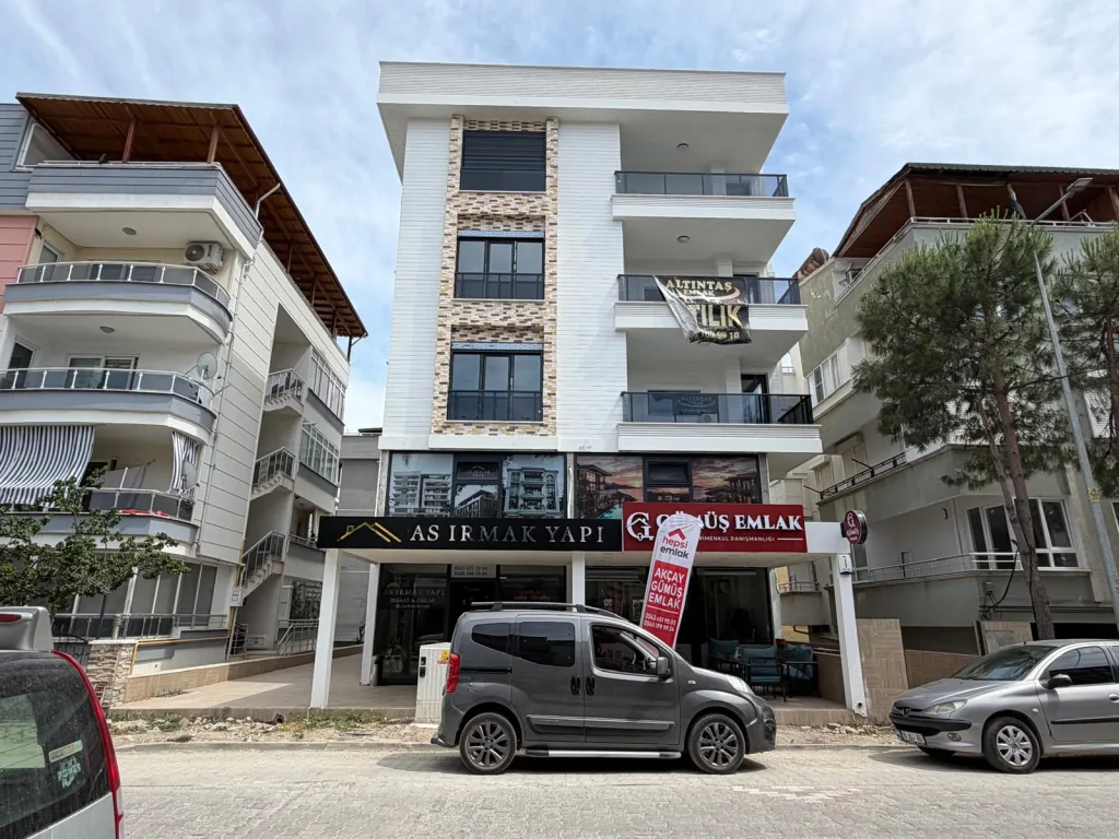 ALTINKUMDA DENİZE ÇOK YAKIN 3+1 CADDE ÜSTÜ 0 DAİRE - Görsel 29