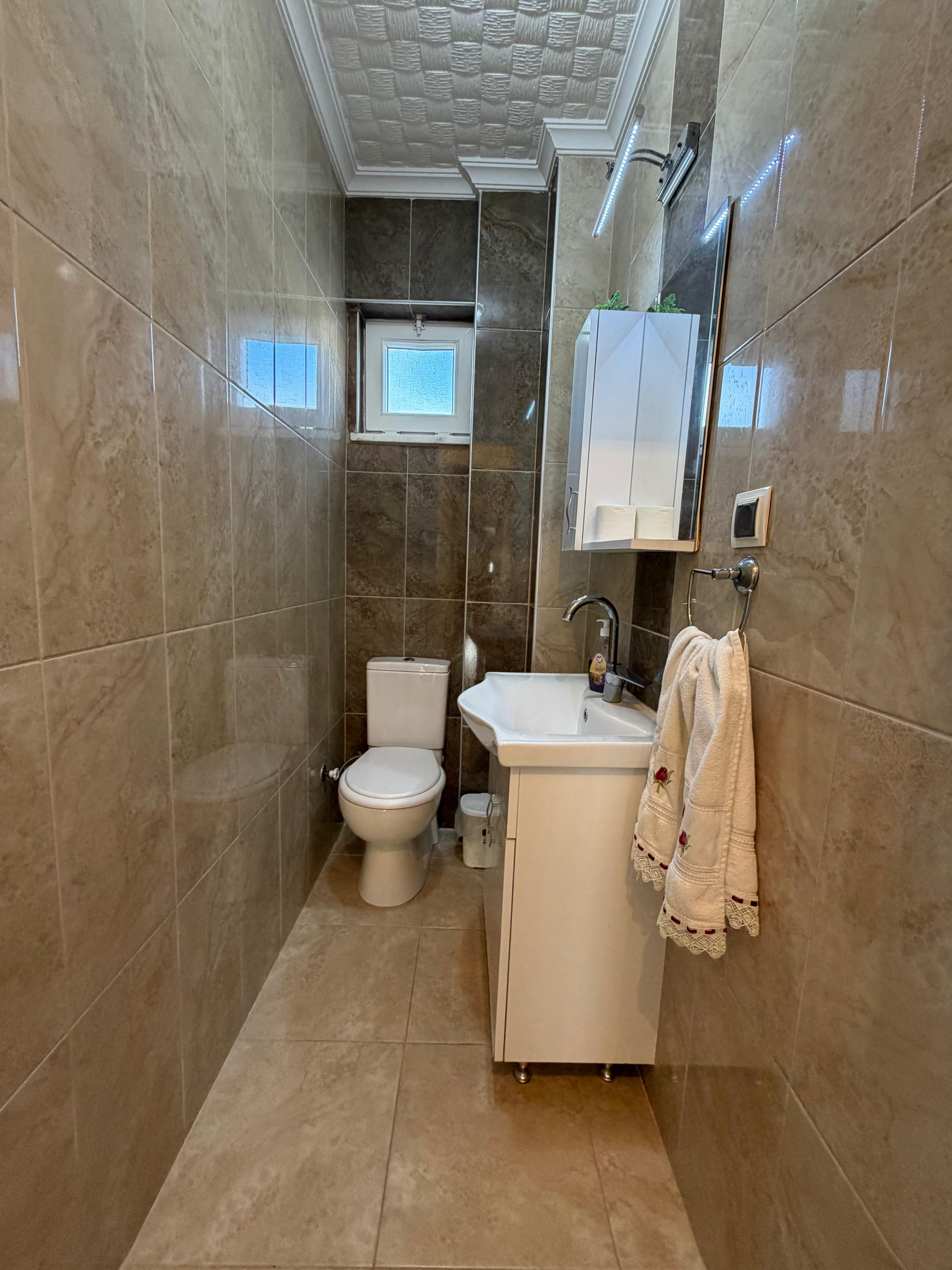AKÇAYIN MERKEZİNDE EŞYALI MASRAFSIZ 3+1 DAİRE - Görsel 18