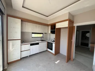 HAMİDİYE MAHALLESİNDE 3+1 TAM MÜSTAKİL KULLANIŞLI VİLLA - Görsel 10
